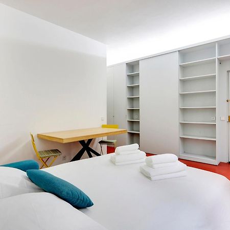 Le Plumassier Du Roi Apartment Paris Exterior photo